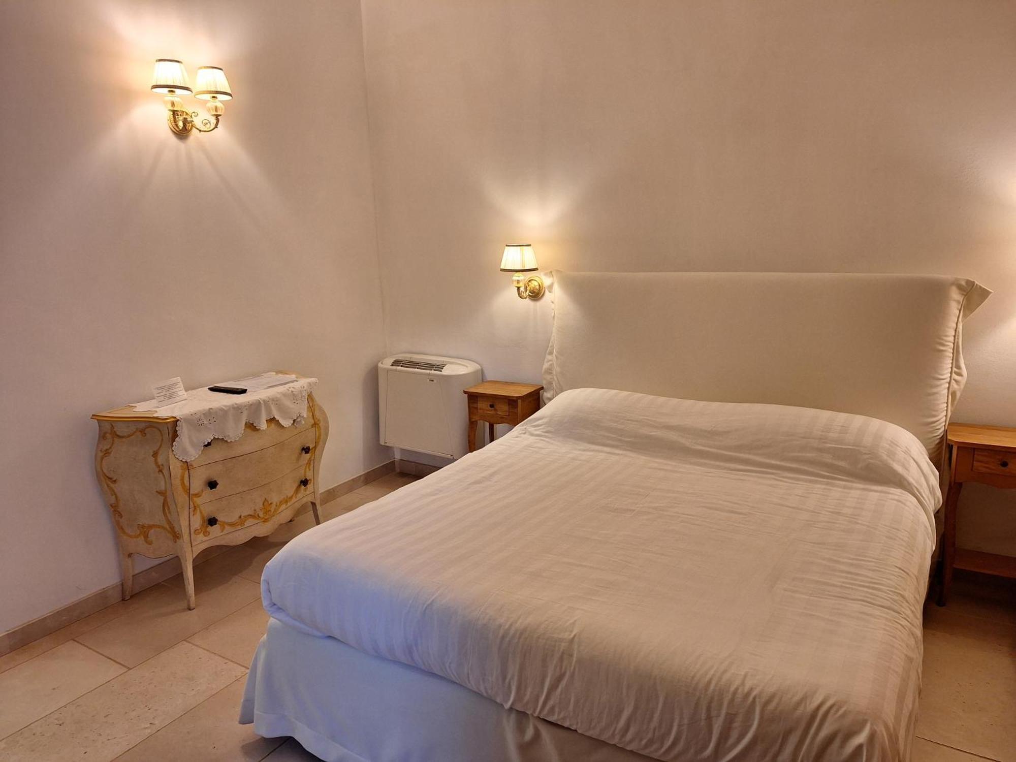 Masseria Del Crocifisso โปลีญาโนอามาเร ภายนอก รูปภาพ