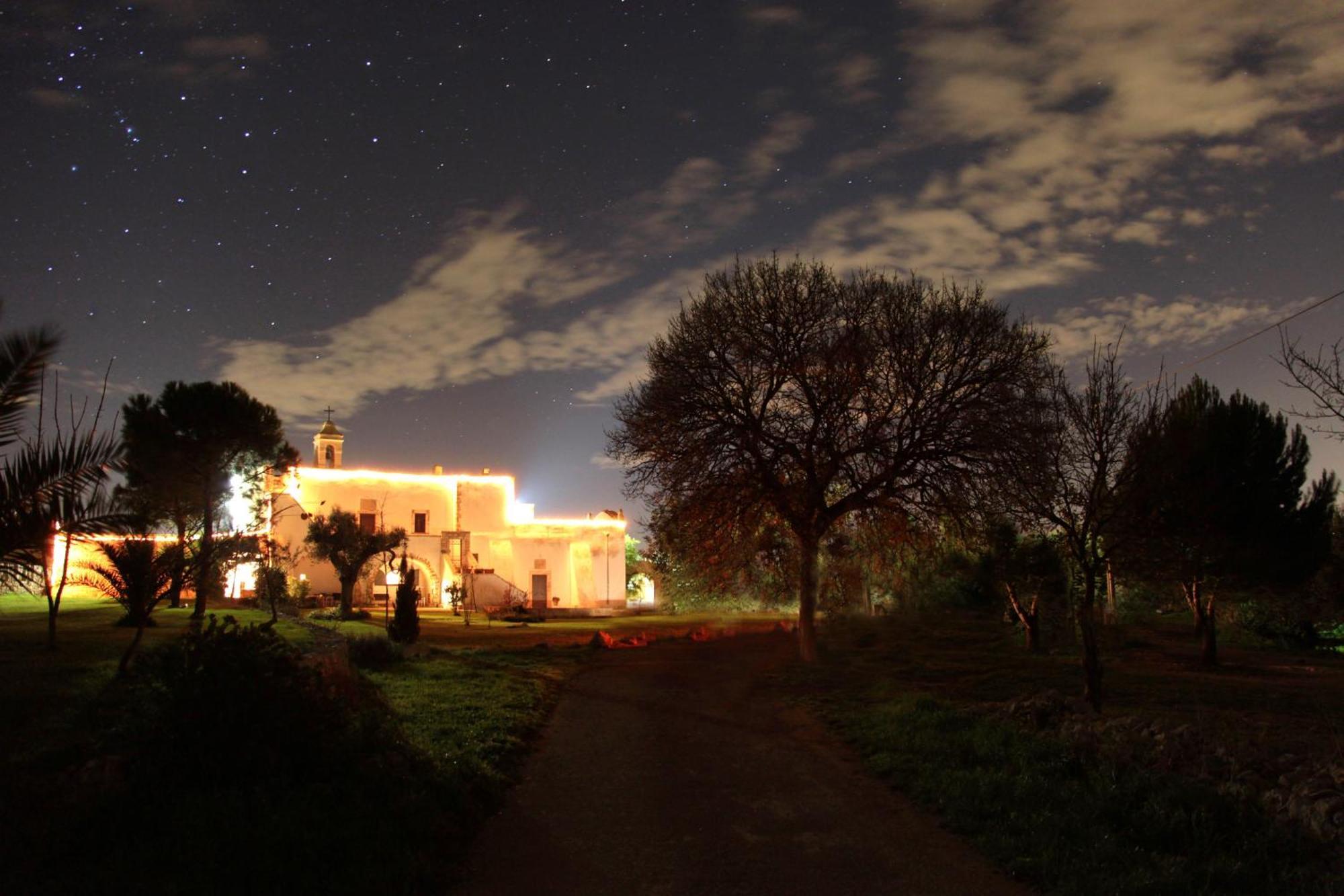 Masseria Del Crocifisso โปลีญาโนอามาเร ภายนอก รูปภาพ