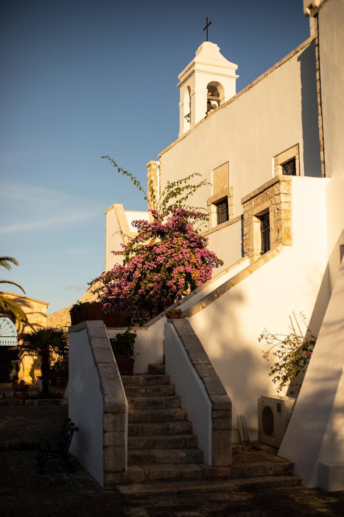 Masseria Del Crocifisso โปลีญาโนอามาเร ภายนอก รูปภาพ