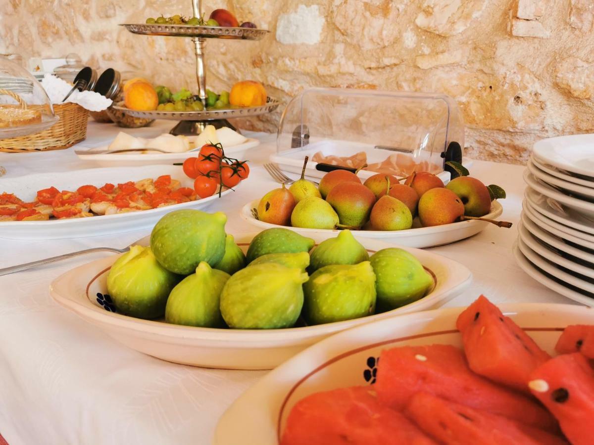 Masseria Del Crocifisso โปลีญาโนอามาเร ภายนอก รูปภาพ